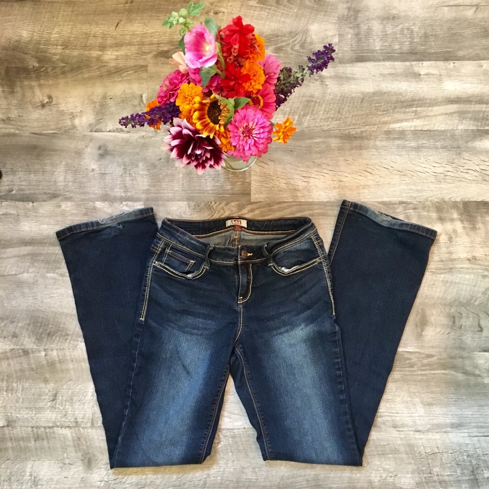 LEI jeans.